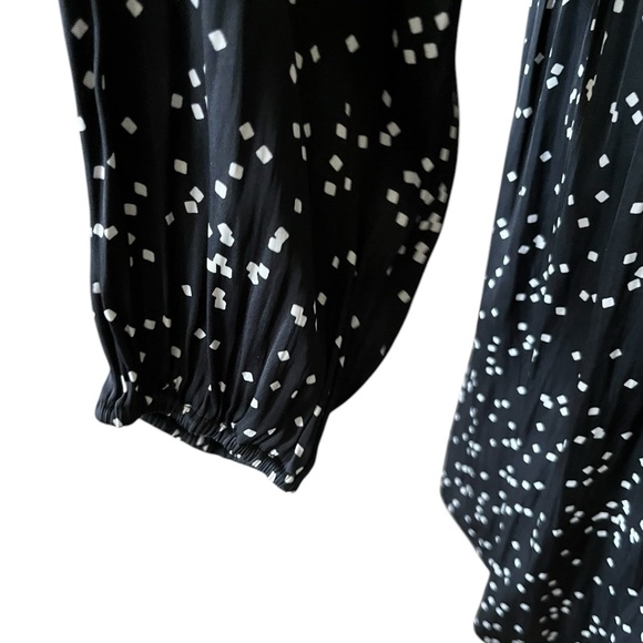 GAP Flowy Long Sleeve Mini Dress‎ – Black & White Dotted, Size Medium - Picture 6 of 7